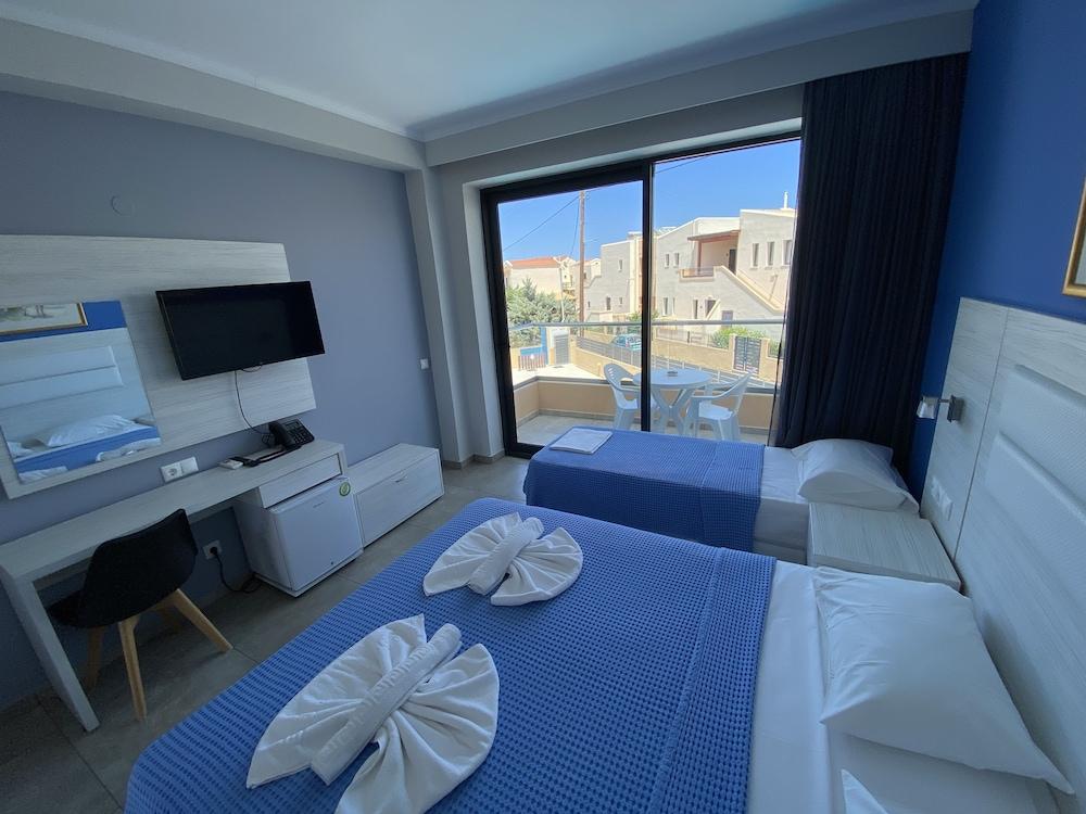غوفي Blue Aegean Hotel & Suites المظهر الخارجي الصورة